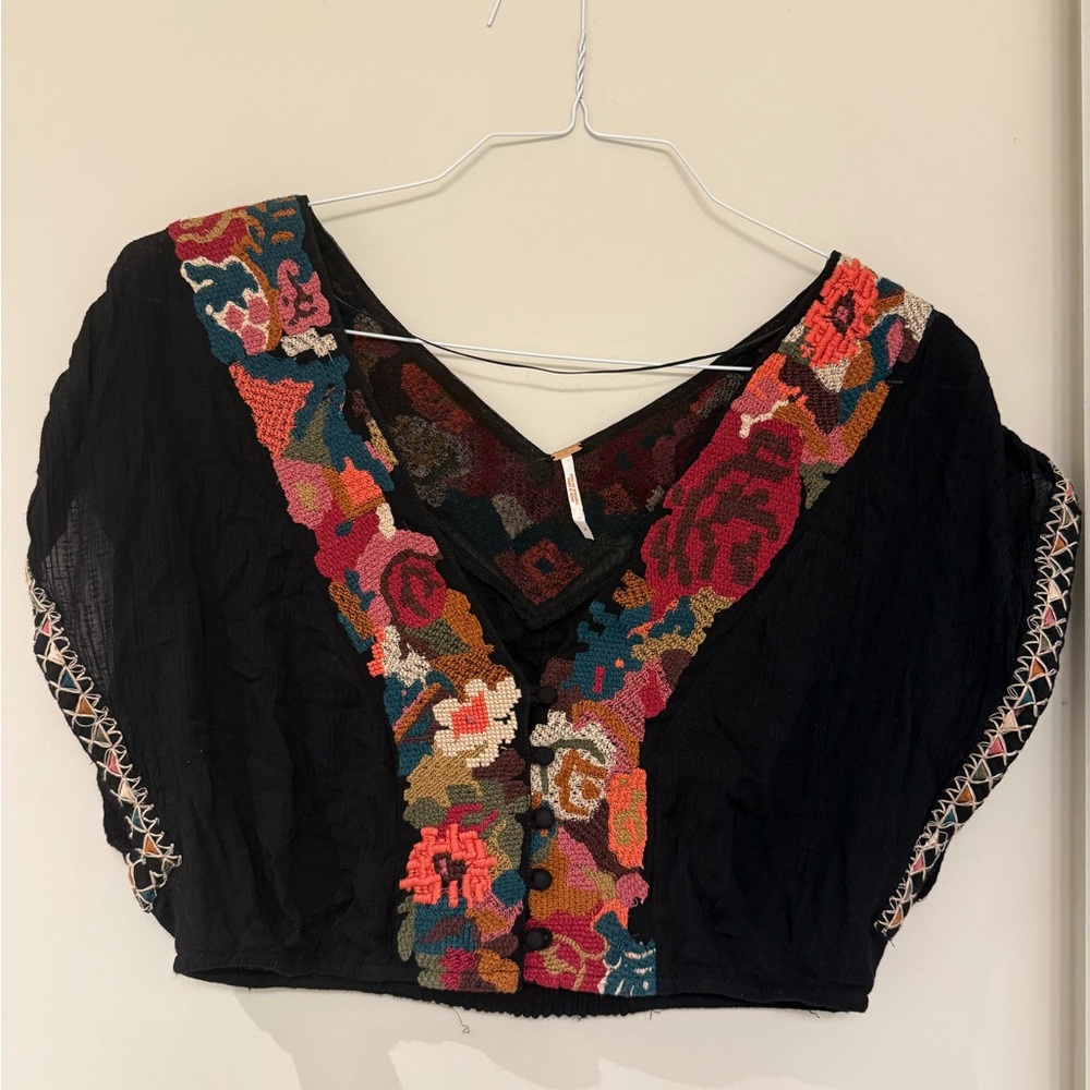 Free people embroided crop top size 8